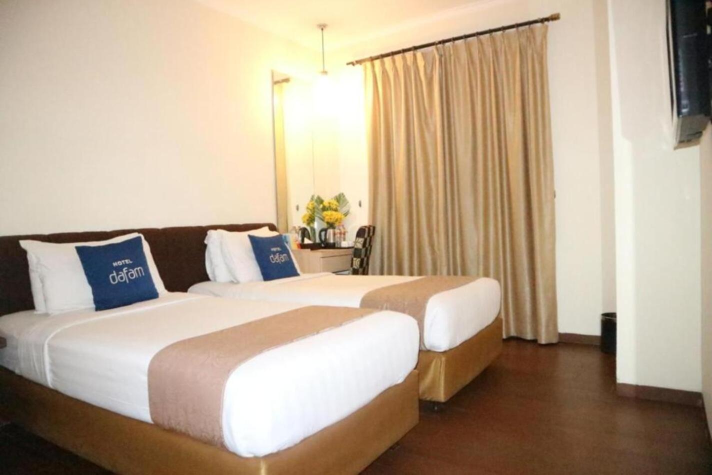 Hotel Dafam Pekalongan Eksteriør bilde