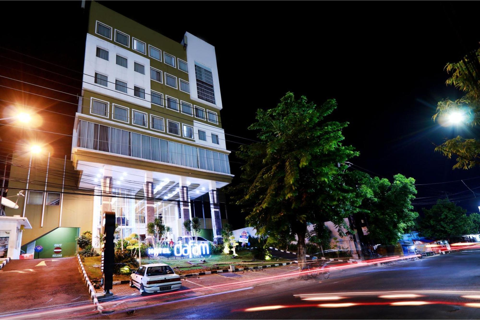 Hotel Dafam Pekalongan Eksteriør bilde