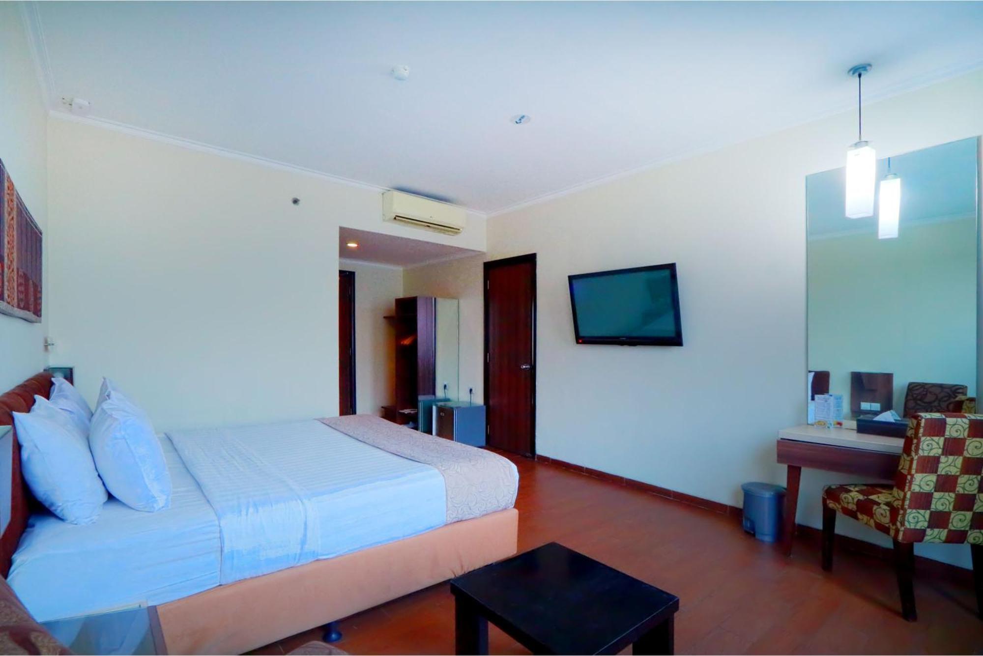 Hotel Dafam Pekalongan Eksteriør bilde